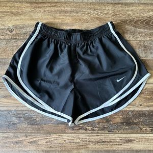 NWT Nike Women's Brief-Lined Running Shorts Size M Black w/ White Trim